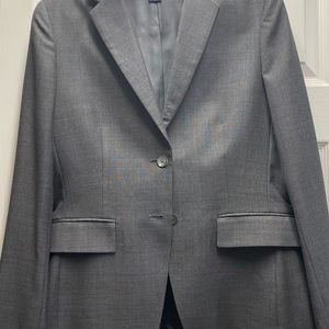 Zara Women’s Suit 10/12